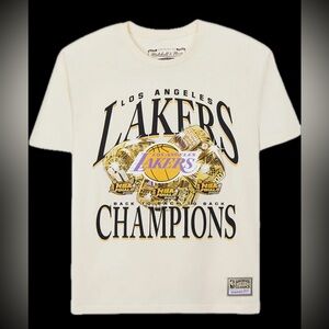 Mens Mitchell & Ness LA Lakers Champions  T-Shirt Pacsun Shirt  XL New With Tags